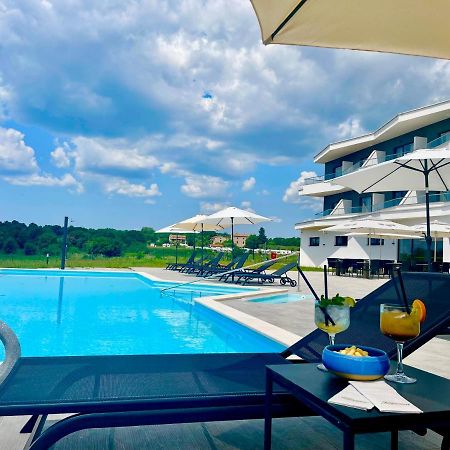 Tar-Vabriga Hotel Delfin Lanterna מראה חיצוני תמונה