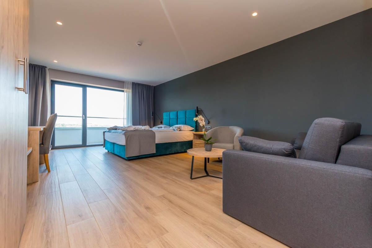 Tar-Vabriga Hotel Delfin Lanterna מראה חיצוני תמונה