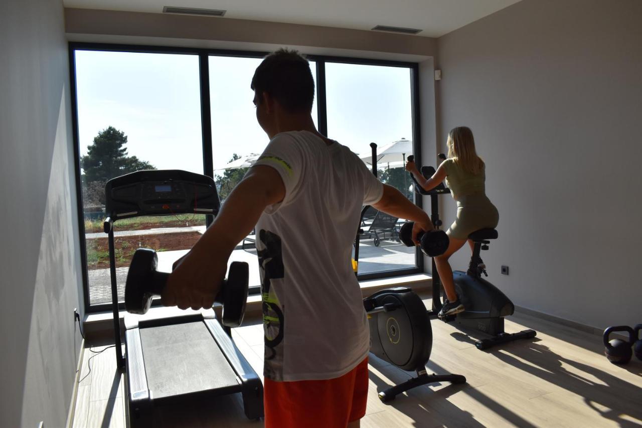 Tar-Vabriga Hotel Delfin Lanterna מראה חיצוני תמונה
