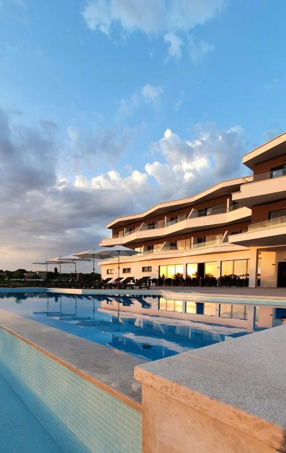 Tar-Vabriga Hotel Delfin Lanterna מראה חיצוני תמונה
